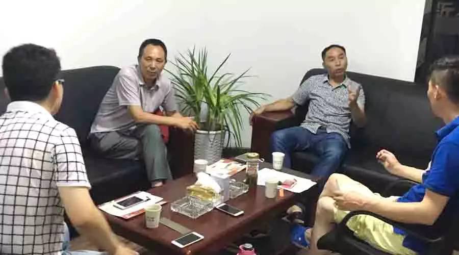 喜訊！云南昆明徐總成功加盟藍(lán)炬星