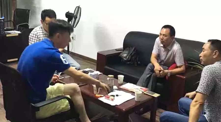 喜訊！云南昆明徐總成功加盟藍(lán)炬星