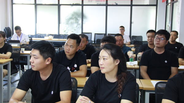 燃激情 贏大捷|藍(lán)炬星6月新晉經(jīng)銷商培訓(xùn)會(huì)圓滿結(jié)束！